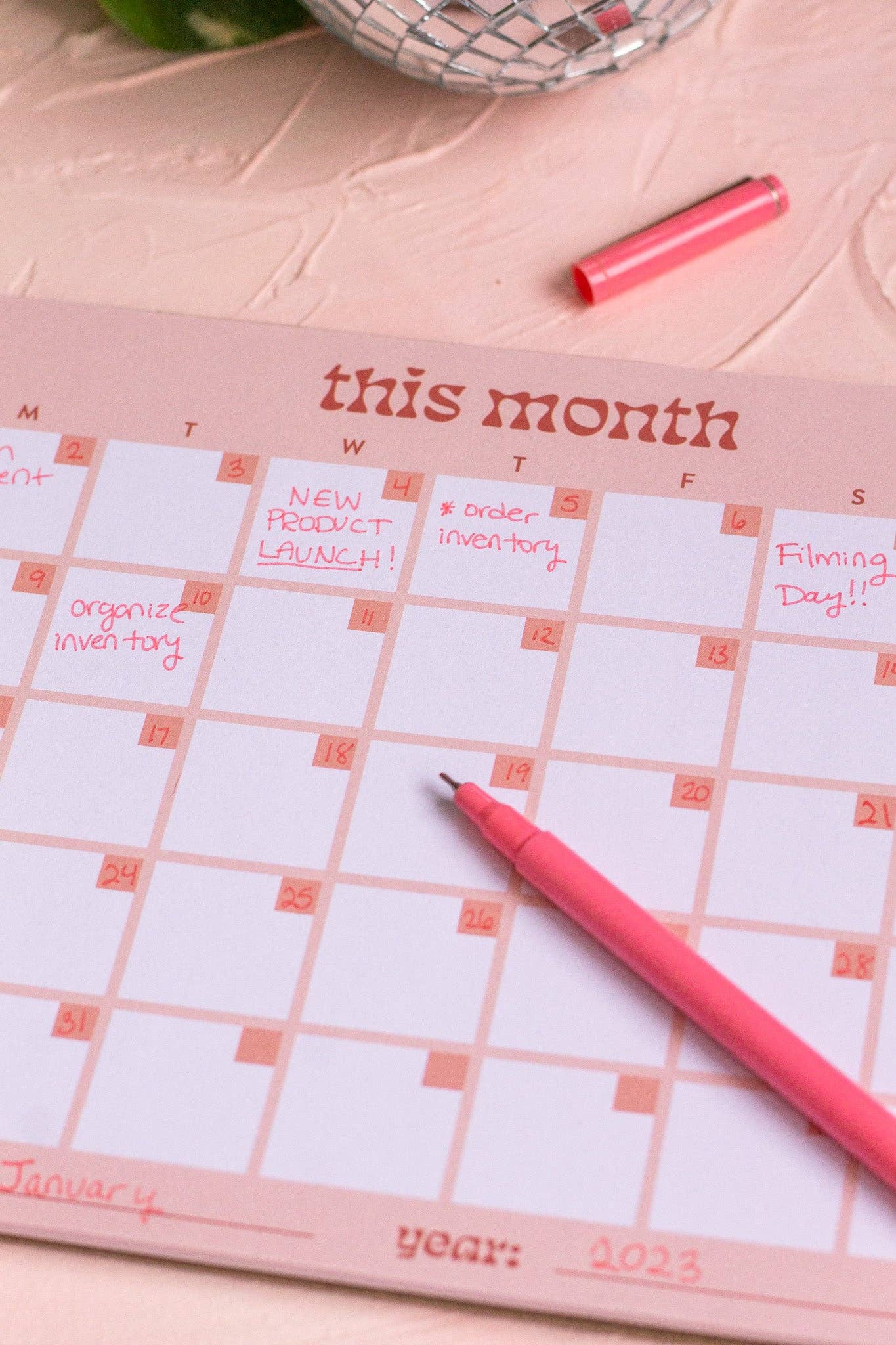 Monthly Calendar Notepad