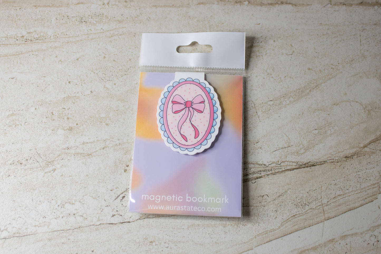 Pink Bow Frame Magnetic Bookmark