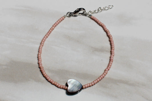 Gray Shell Heart and Pale Pink Seed Bead Bracelet