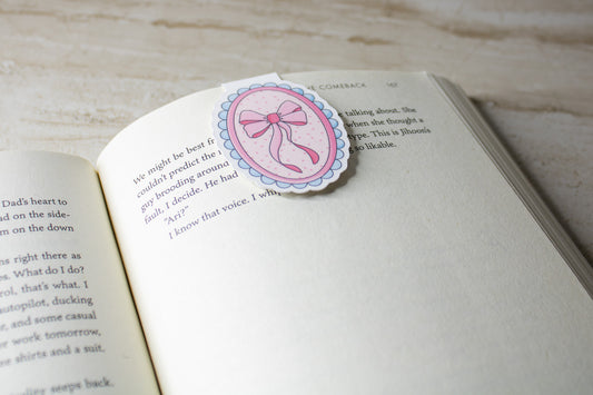 Pink Bow Frame Magnetic Bookmark