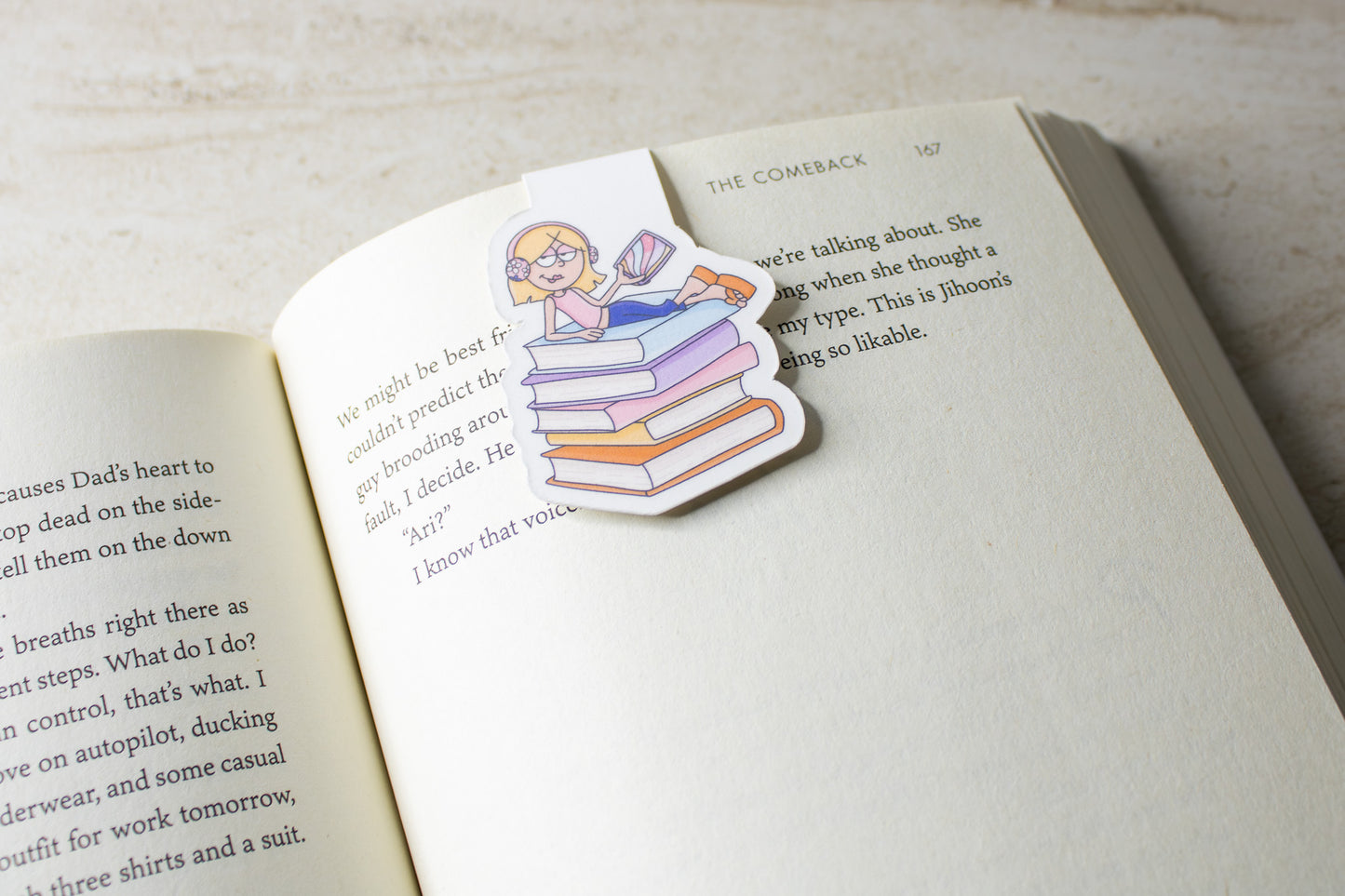 Lizzie Magnetic Bookmark