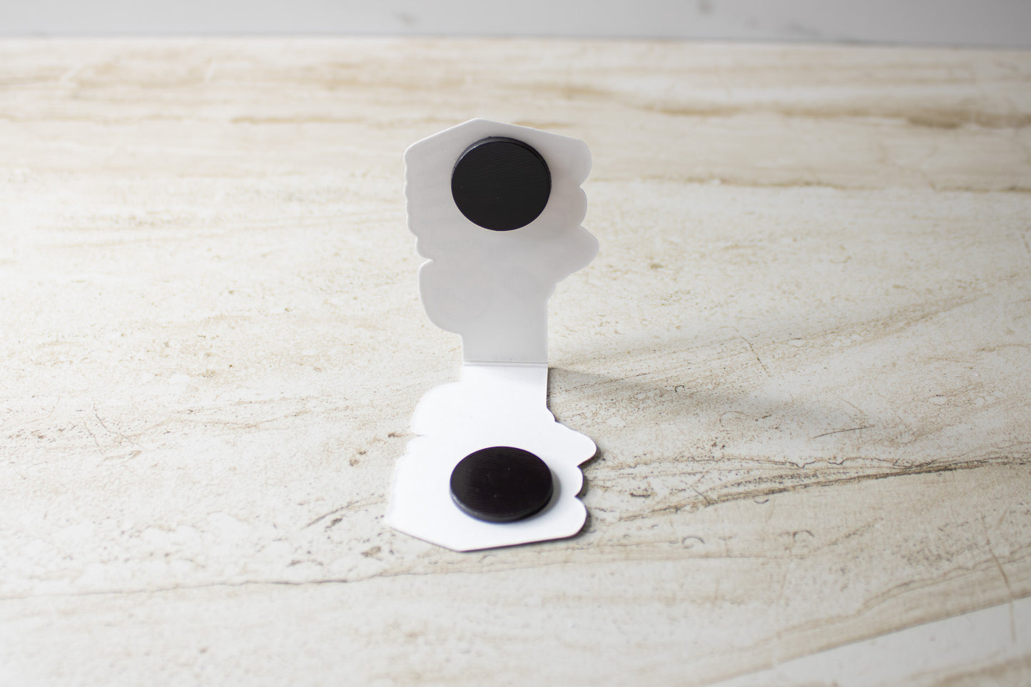 Lizzie Magnetic Bookmark